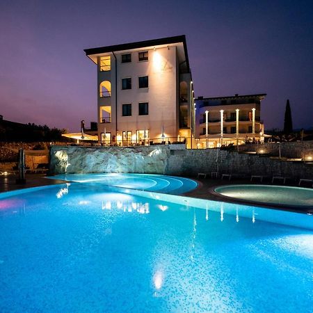 Villa Luisa Resort & Luxury Apartments San Felice del Benaco Eksteriør billede